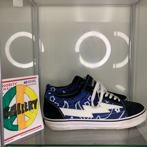 Revenge X Storm lows “Blue Rag”